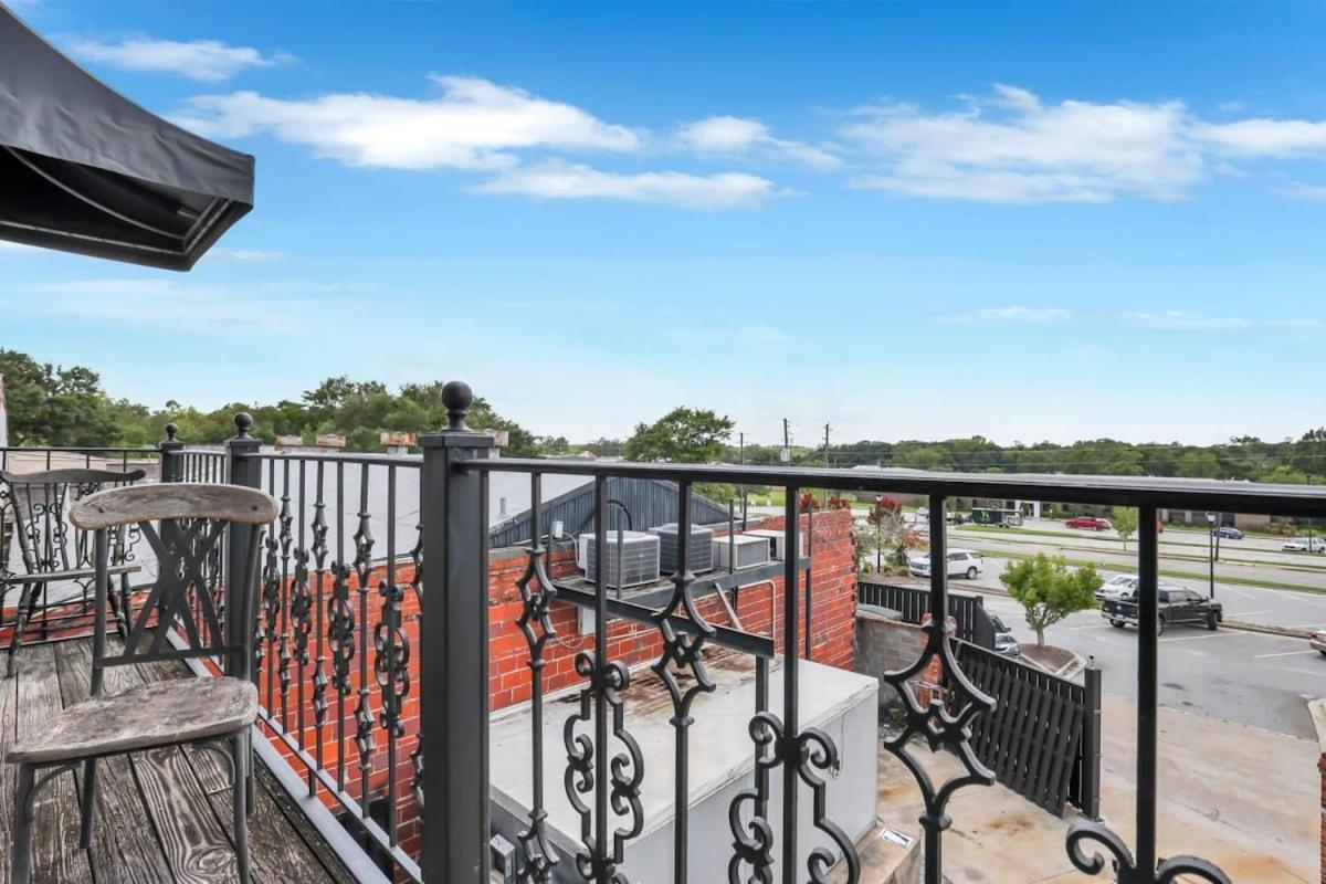 Eagle'S Nest - Spacious Loft Downtown - Near Gsu Стейтсбъро Екстериор снимка