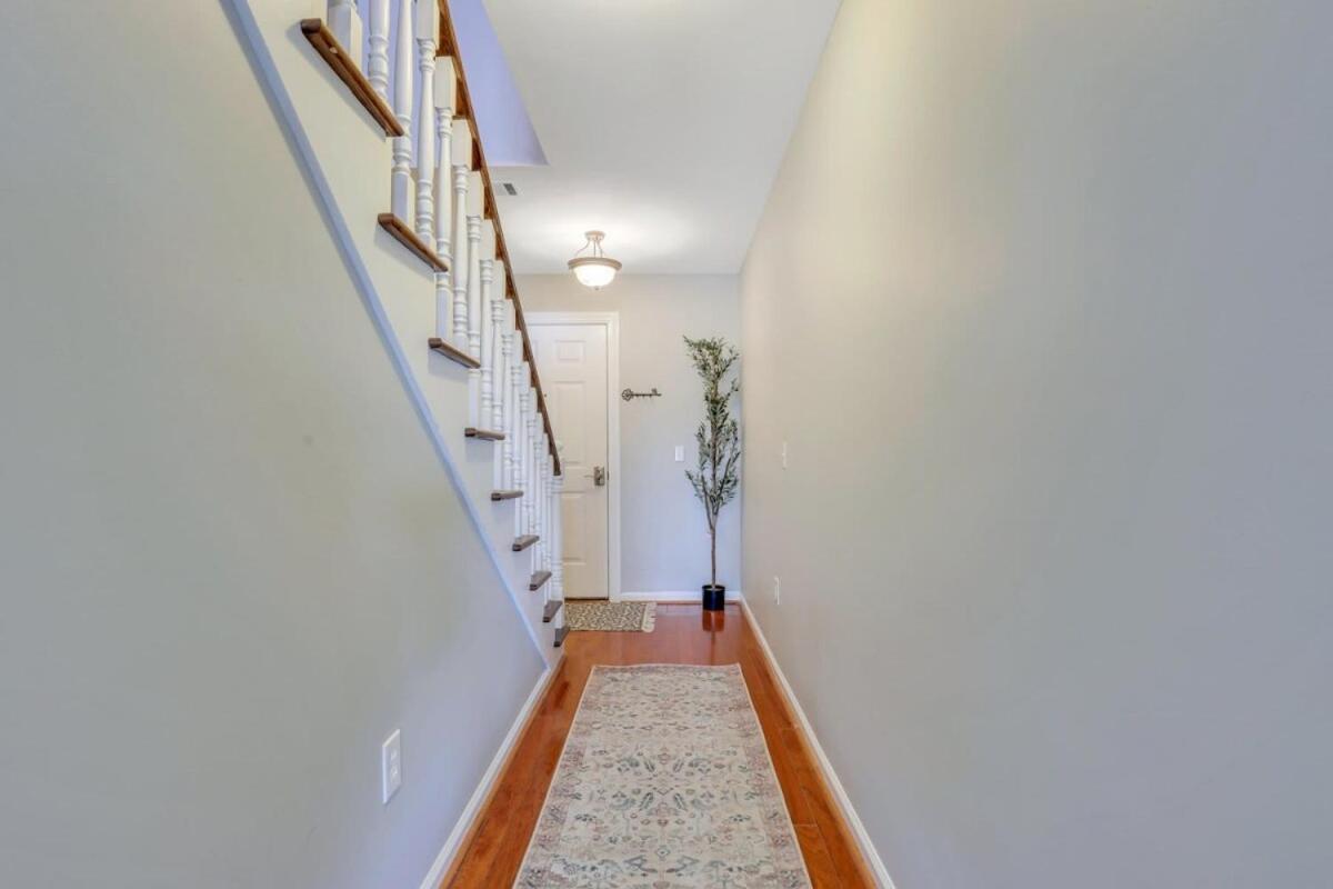 Eagle'S Nest - Spacious Loft Downtown - Near Gsu Стейтсбъро Екстериор снимка